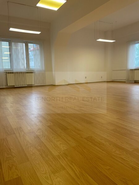 Orhideea, spatiu birouri 200 mp de inchiriat, 5 birouri